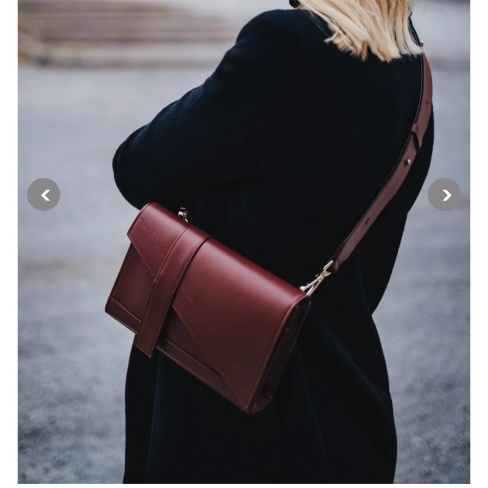 Acte National 3-in-1 Socialiser, color “Cognac”